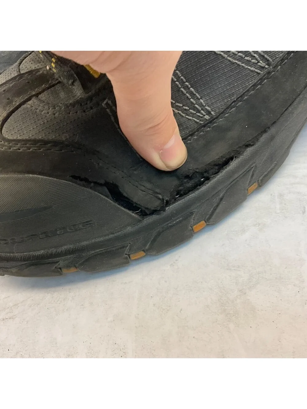 DAKOTA Men's Mid-Cut Quad Comfort Steel Toe CP Work Safety Boots Black 10.5W/L